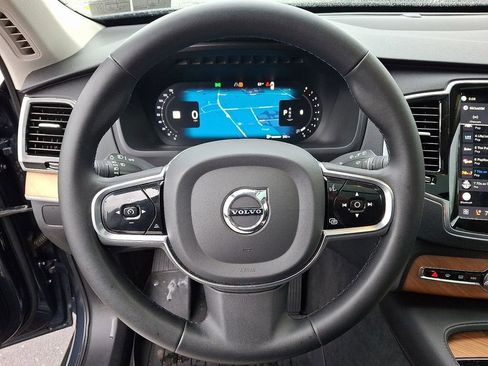Used 2023 Volvo XC90 B5 Plus w/ Protection Package AWD/4WD image 21