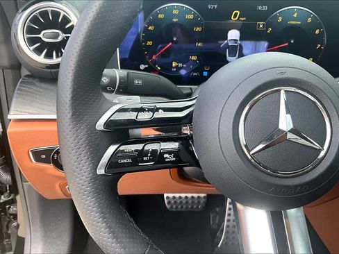Used 2023 Mercedes-Benz E 450 Cabriolet image 19