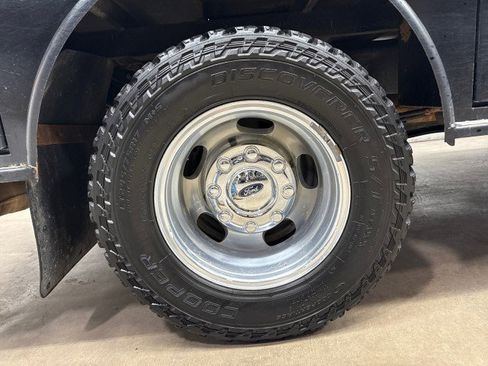 Used 2022 Ford F350 XL w/ STX Appearance Package image 38