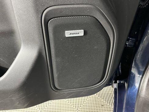 Used 2021 Chevrolet Silverado 1500 LT Trail Boss w/ Convenience Package II image 19