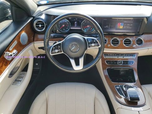 Used 2019 Mercedes-Benz E 450 4MATIC Sedan w/ Premium Package image 15