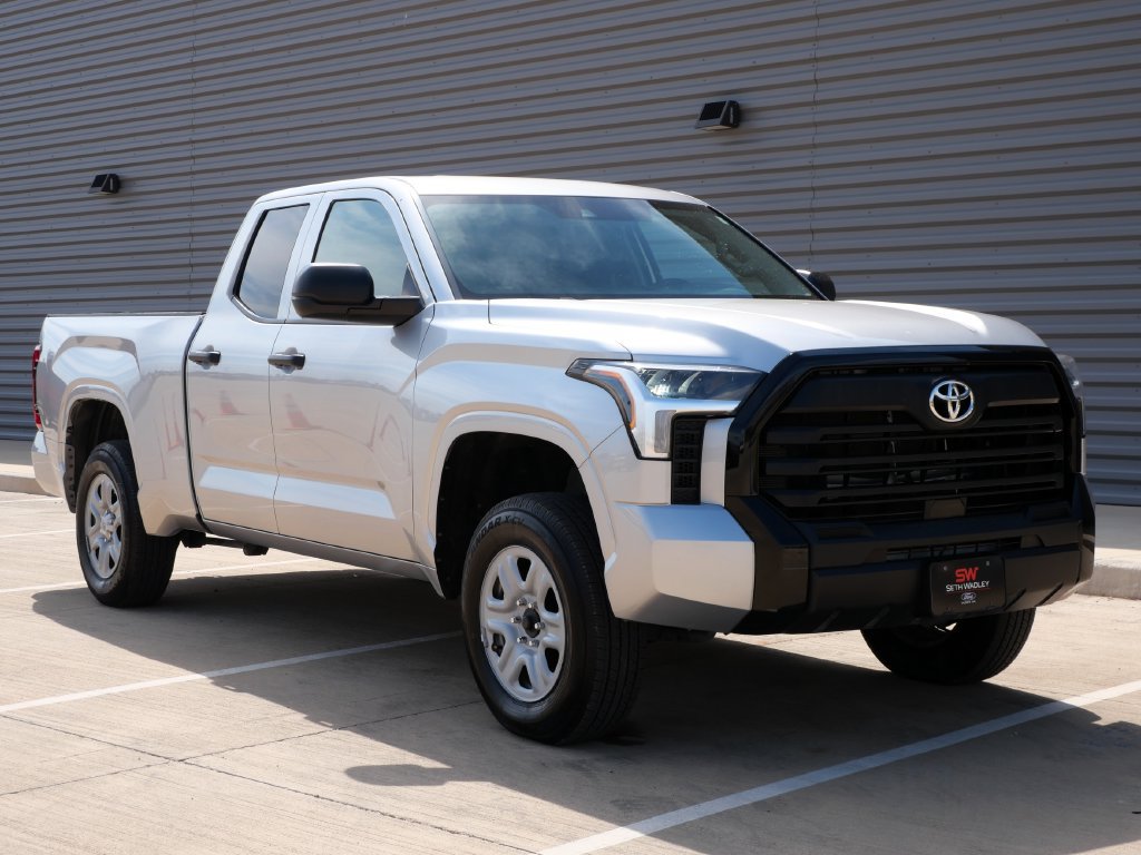 Used 2024 Toyota Tundra SR AWD/4WD image 1