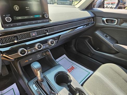 Used 2023 Honda Civic LX image 19