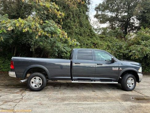 Used 2014 RAM 2500 Tradesman w/ Chrome Appearance Group AWD/4WD image 4