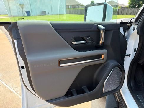 Used 2025 GMC Hummer EV 3X w/ LPO, Dark Essentials Package AWD/4WD image 14
