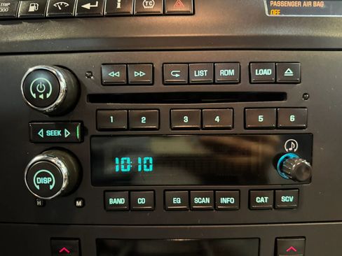 Used 2007 Buick LaCrosse CXS w/ Driver Confidence Package FWD image 16