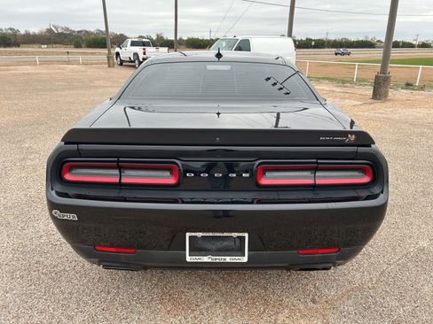 Used 2023 Dodge Challenger R/T Scat Pack image 4