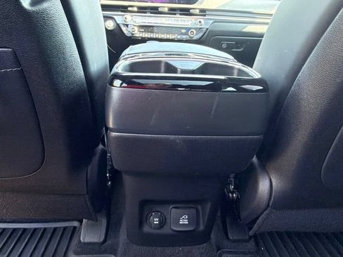 Certified 2025 Kia Telluride SX Prestige X-Line AWD/4WD image 24