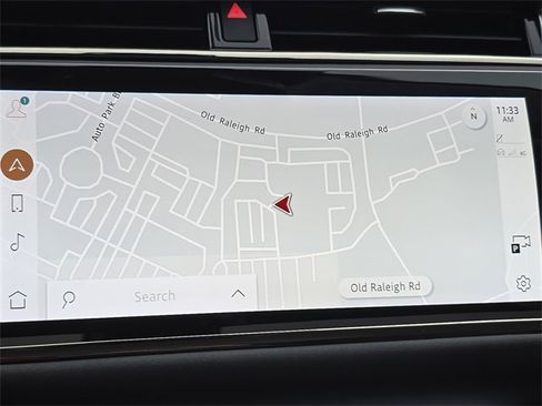 Used 2023 Land Rover Range Rover Evoque R-Dynamic SE image 22