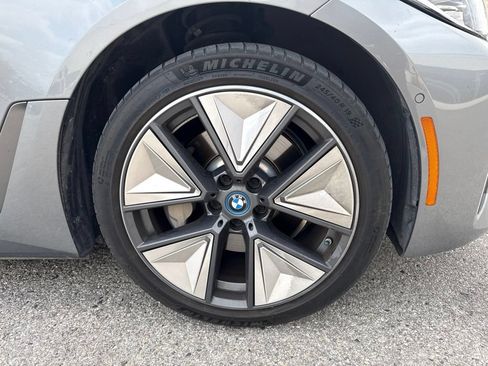 Used 2023 BMW i4 eDrive40 RWD image 4
