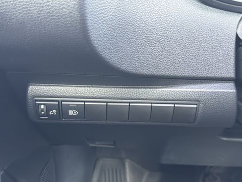 Used 2022 Toyota Corolla SE FWD image 13
