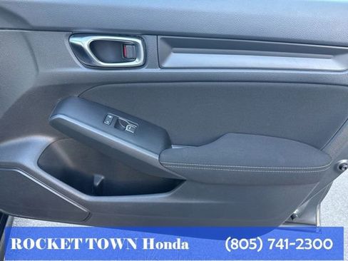 Used 2023 Honda Civic Sport image 12