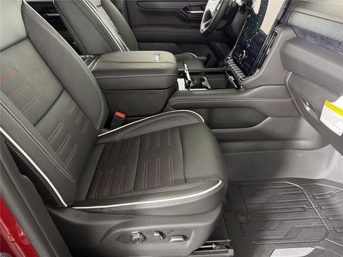 New 2026 GMC Yukon AT4 Ultimate w/ LPO, Floor Liner Package AWD/4WD image 11