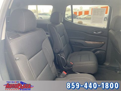 Used 2023 GMC Acadia SLE w/ Driver Convenience Package image 23