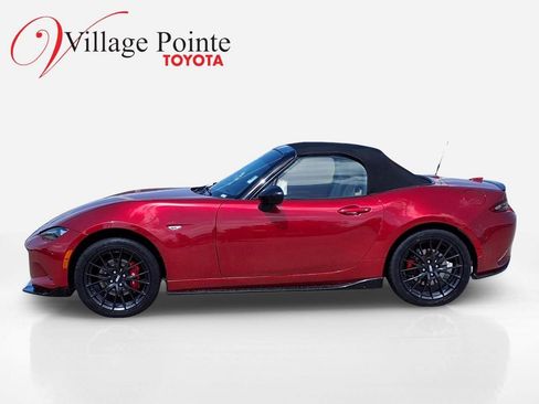 Used 2016 MAZDA MX-5 Miata Club w/ Brembo/BBS Package RWD image 2