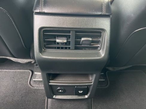 Used 2024 Ford Edge SEL w/ Convenience Package image 20