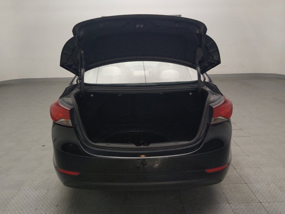 Used 2016 Hyundai Elantra SE FWD image 29