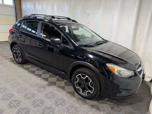 Used 2015 Subaru Crosstrek 2.0i Premium w/ Moonroof Package image 6