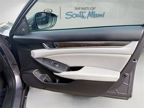 Used 2019 Honda Accord EX-L image 35