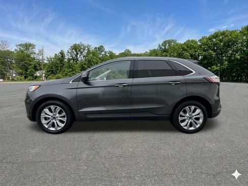 Used 2020 Ford Edge Titanium w/ Cargo Accessory Package FWD image 5