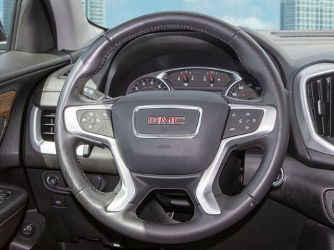 Used 2020 GMC Terrain SLE w/ Driver Convenience Package image 16