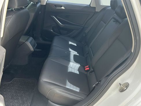 Used 2020 Volkswagen Jetta SEL FWD image 17