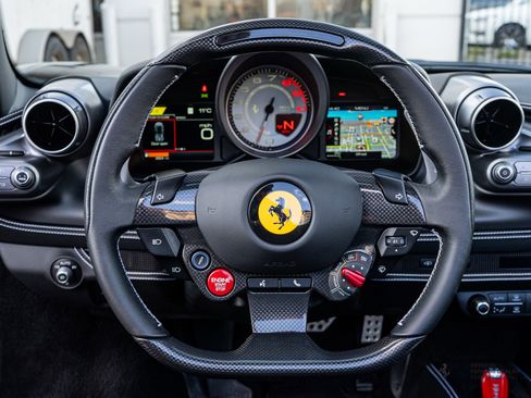 Certified 2021 Ferrari F8 Tributo image 16