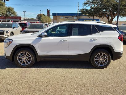 Used 2024 GMC Terrain SLT