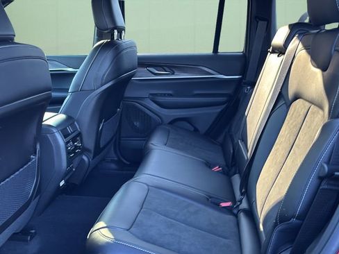 New 2026 Jeep Grand Cherokee Altitude AWD/4WD image 21