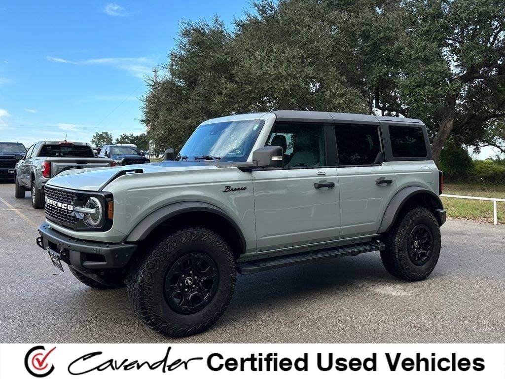 Used 2023 Ford Bronco Wildtrak AWD/4WD image 1