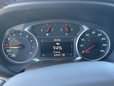 Used 2021 GMC Acadia SLT image 35