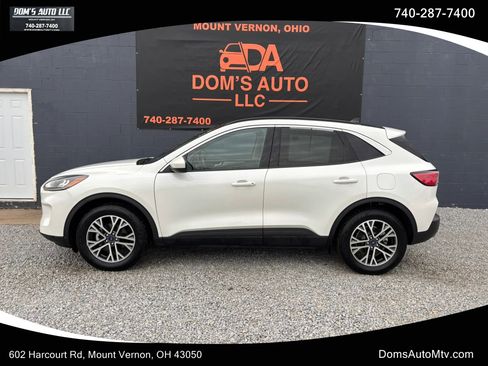 Used 2020 Ford Escape SEL image 1