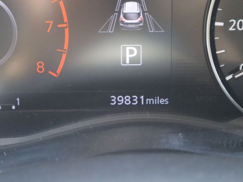 Used 2024 Nissan Kicks SV FWD image 10