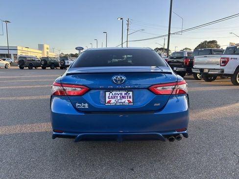 Used 2018 Toyota Camry SE image 7