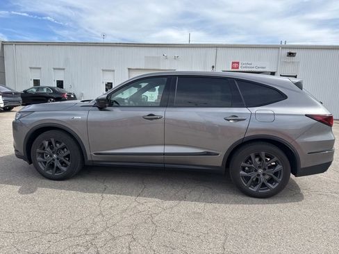 Used 2023 Acura MDX A-Spec AWD/4WD image 9