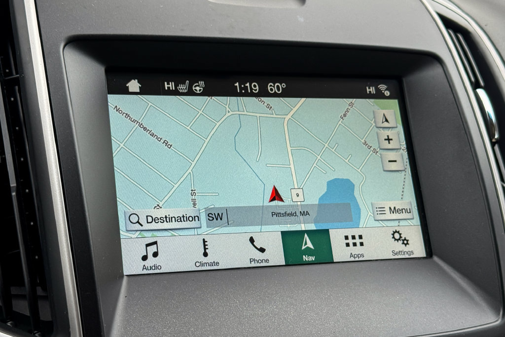 Used 2018 Ford Edge SEL w/ Equipment Group 201A AWD/4WD image 32