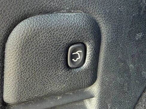 Used 2017 Jeep Grand Cherokee Limited AWD/4WD image 13