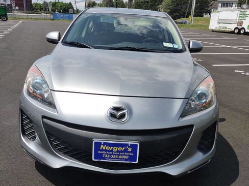 Used 2012 MAZDA MAZDA3 i Touring FWD image 3