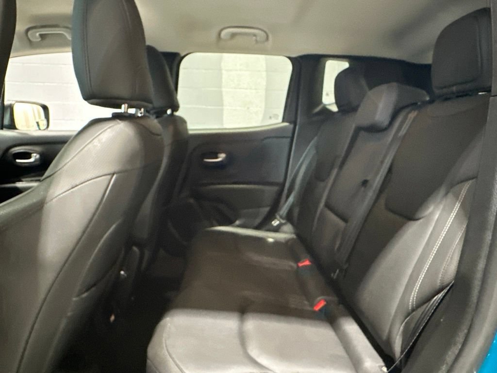 Used 2020 Jeep Renegade Limited AWD/4WD image 15