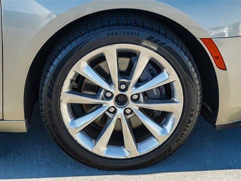 Used 2013 Cadillac XTS Luxury w/ Driver Awareness Package image 11