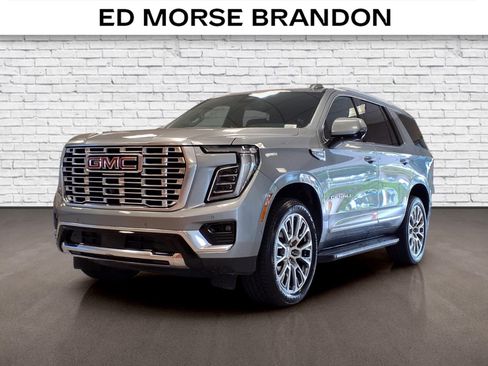 Used 2025 GMC Yukon Denali AWD/4WD image 1