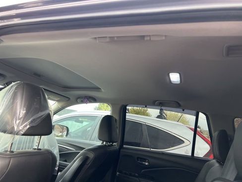 Used 2021 Honda Pilot Special Edition image 10