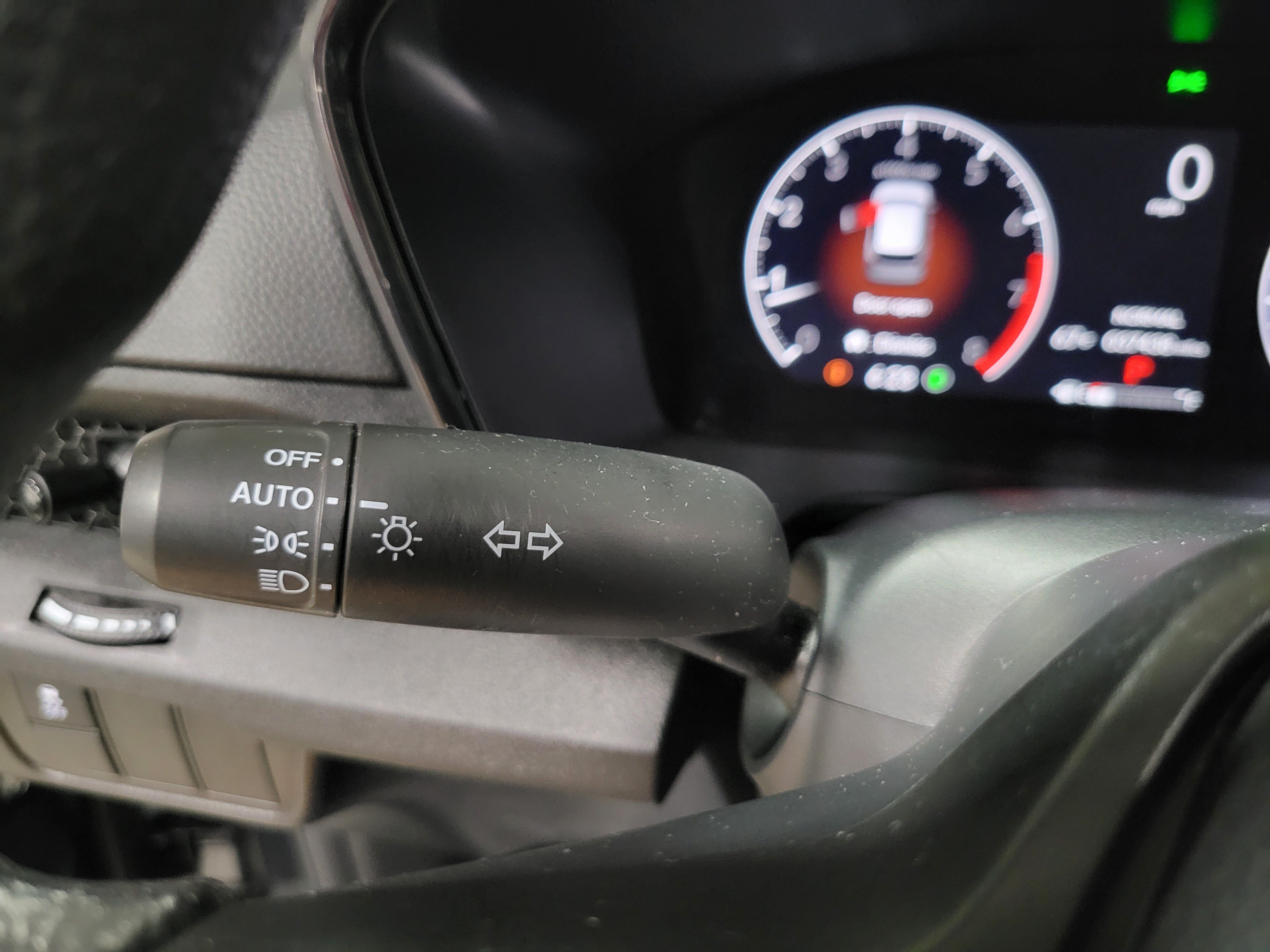 Used 2025 Honda CR-V EX image 26