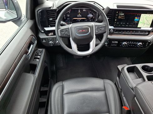 Certified 2026 GMC Sierra 1500 SLT AWD/4WD image 11
