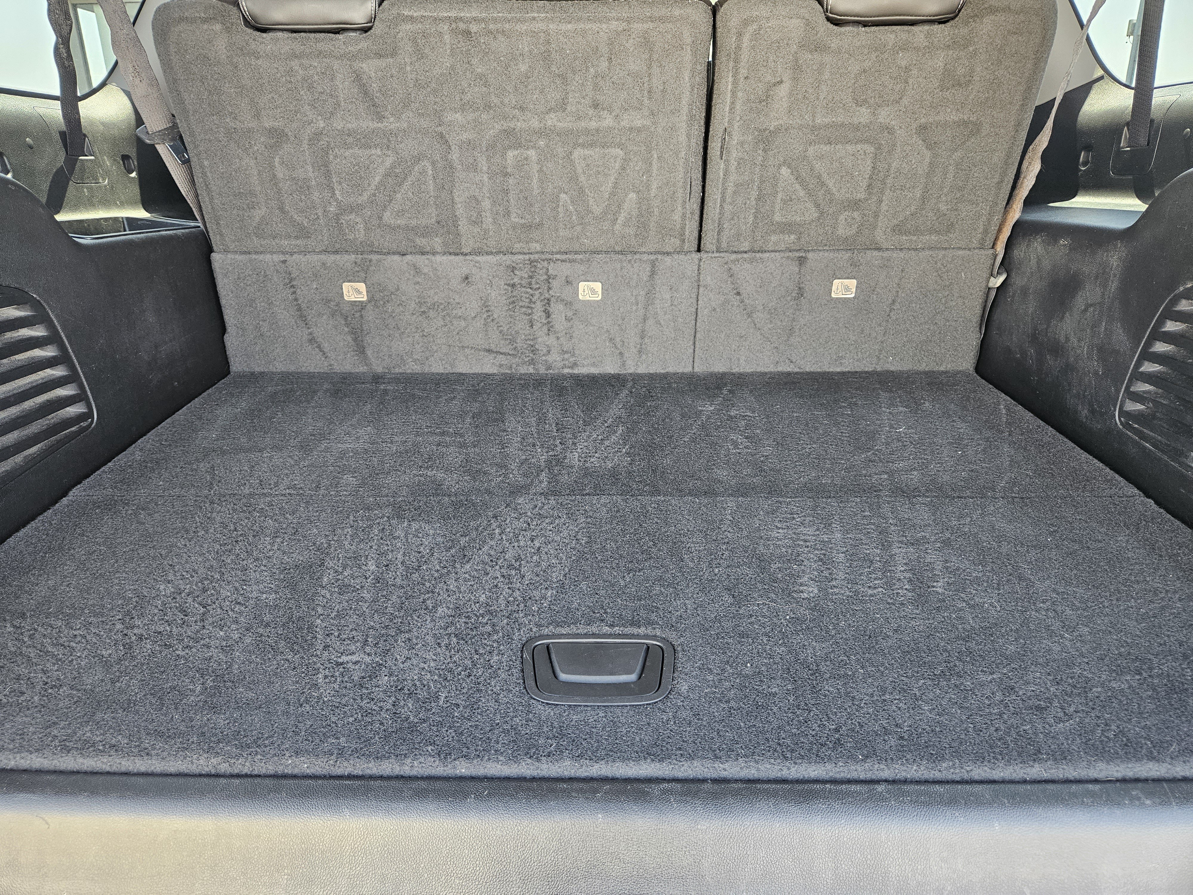 Used 2018 GMC Yukon XL Denali RWD image 32