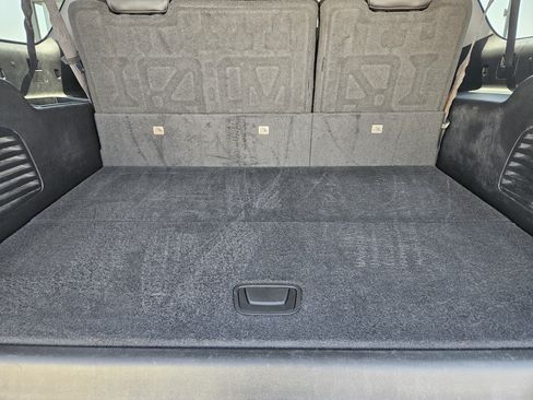 Used 2018 GMC Yukon XL Denali RWD image 32