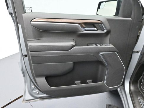 Used 2023 Chevrolet Silverado 1500 LT Trail Boss w/ Protection Package image 9