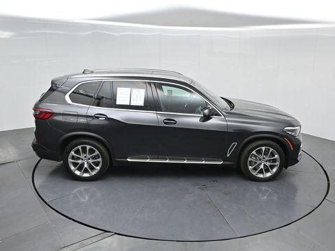 Used 2023 BMW X5 xDrive40i image 52