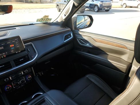 Certified 2021 Chevrolet Tahoe High Country w/ Premium Package image 11