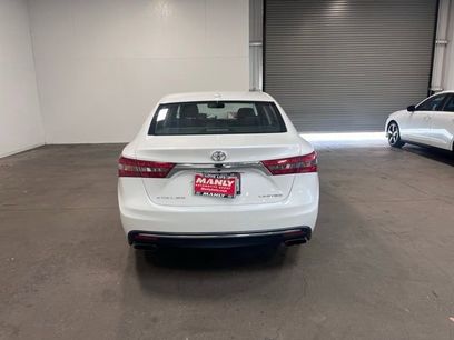 Used 2016 Toyota Avalon Limited w/ Toyota Safety Sense Package